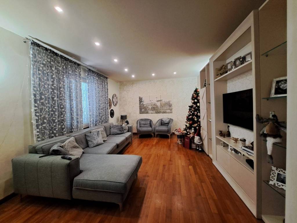 appartamento in vendita a Vicopisano in zona Uliveto Terme