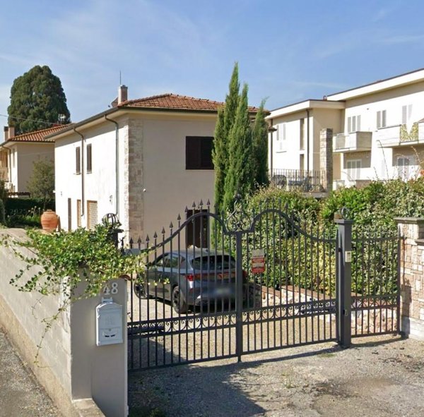 casa indipendente in vendita a Vicopisano