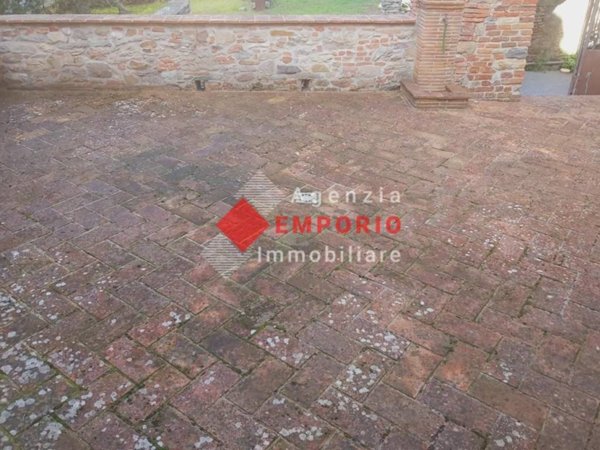 casa indipendente in vendita a Vicopisano