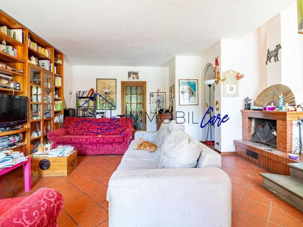 casa indipendente in vendita a Vicopisano