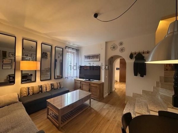 casa indipendente in vendita a Vicopisano