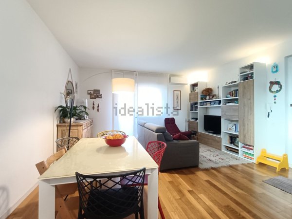 appartamento in vendita a Vicopisano in zona Caprona