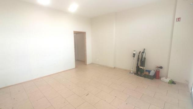 locale commerciale in vendita a Vicopisano in zona San Giovanni alla Vena