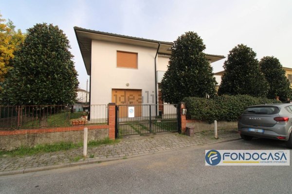 casa indipendente in vendita a Vicopisano in zona San Giovanni alla Vena