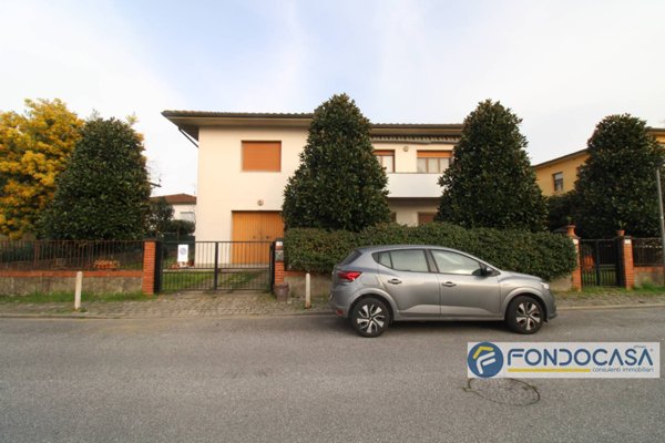 casa indipendente in vendita a Vicopisano in zona San Giovanni alla Vena