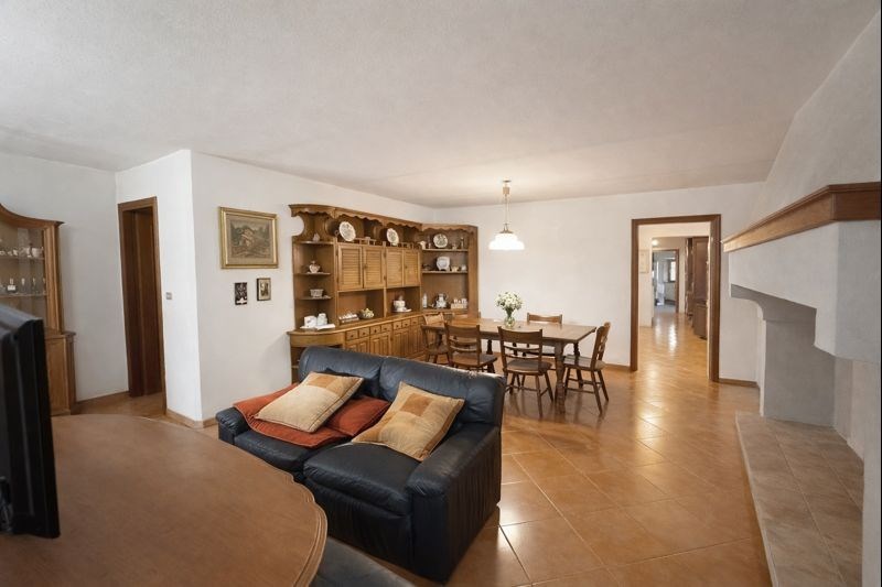 intera palazzina in vendita a Vicopisano in zona San Giovanni alla Vena