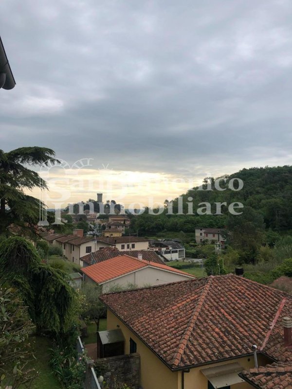 casa indipendente in vendita a Vicopisano