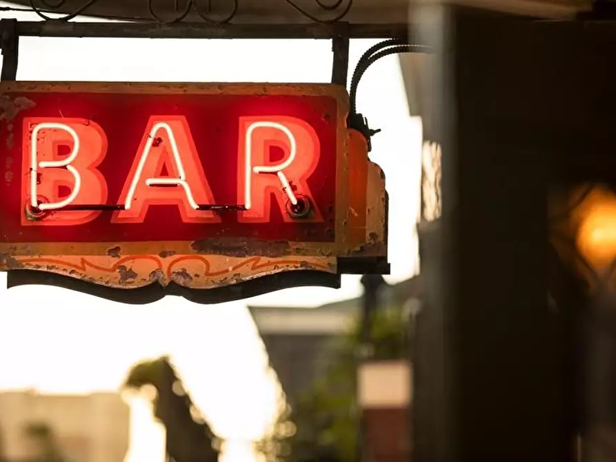 negozio in vendita a Vicopisano