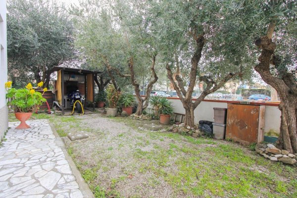 appartamento in vendita a Vicopisano in zona Uliveto Terme
