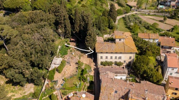 casa indipendente in vendita a Vicopisano