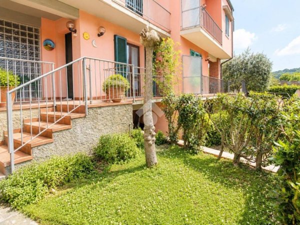 casa indipendente in vendita a Vicopisano