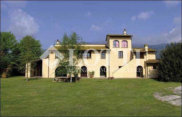 casa indipendente in vendita a Vicopisano