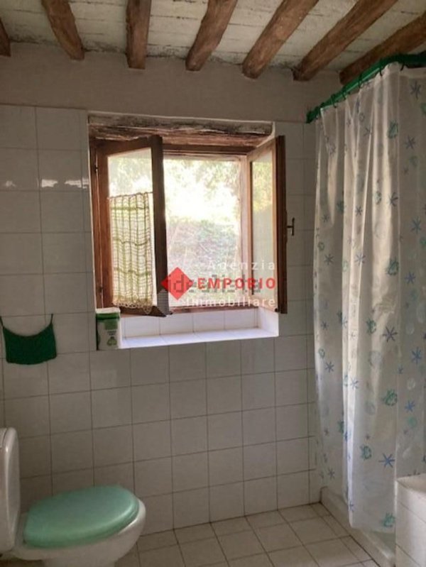 casale in vendita a Vicopisano in zona San Giovanni alla Vena
