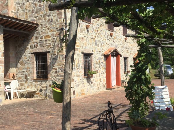 casa indipendente in vendita a Vicopisano