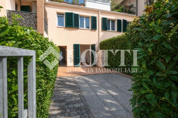 casa indipendente in vendita a Vicopisano