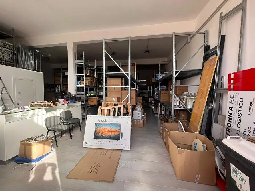 ufficio in vendita a Vicopisano in zona San Giovanni alla Vena
