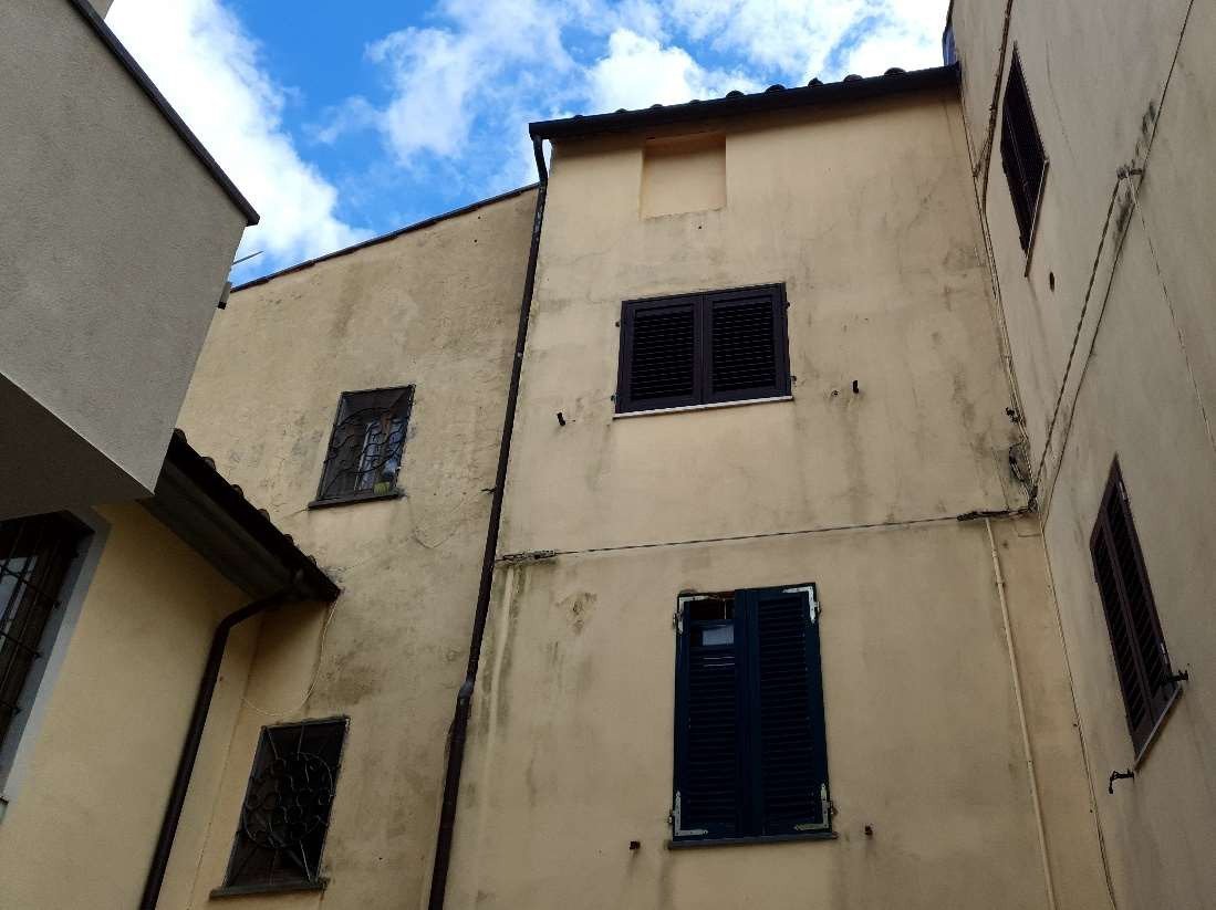 casa indipendente in vendita a Vicopisano