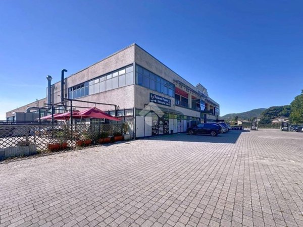 ufficio in vendita a Vicopisano