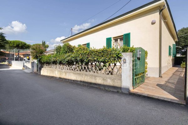 casa indipendente in vendita a Vicopisano in zona San Giovanni alla Vena