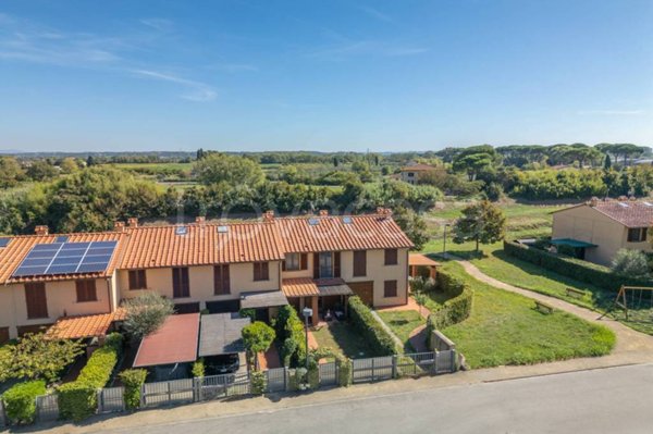 casa indipendente in vendita a Vicopisano