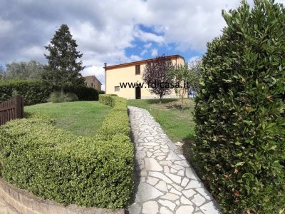 casa indipendente in vendita a Volterra