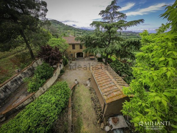 casa indipendente in vendita a Volterra