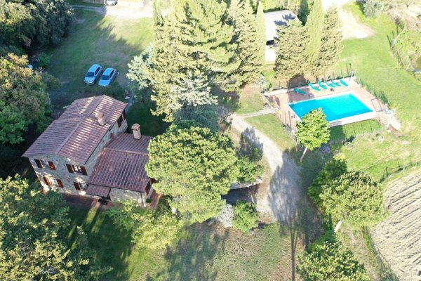 casa indipendente in vendita a Volterra