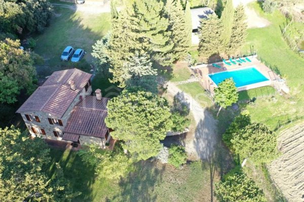 casa indipendente in vendita a Volterra