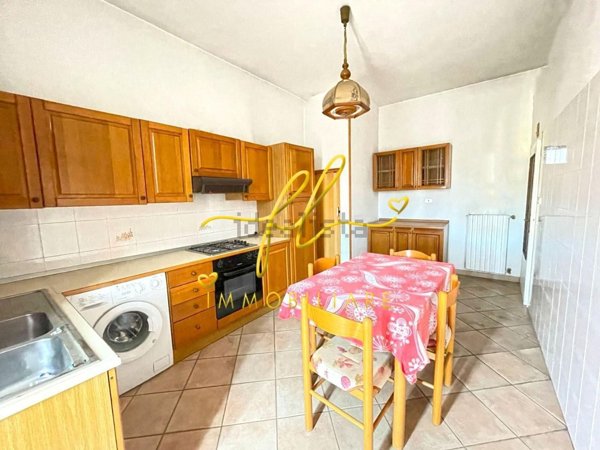 appartamento in vendita a Volterra in zona Saline