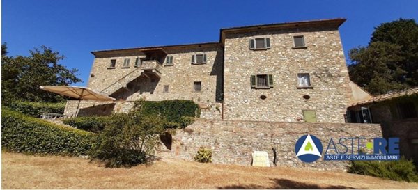 negozio in vendita a Volterra