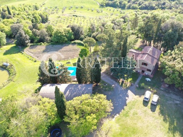 casa indipendente in vendita a Volterra