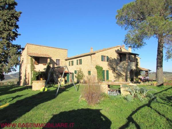 negozio in vendita a Volterra