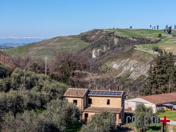 casa indipendente in vendita a Volterra