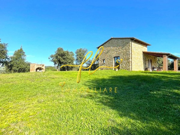 casa indipendente in vendita a Volterra