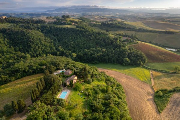 casa indipendente in vendita a Volterra in zona Villamagna