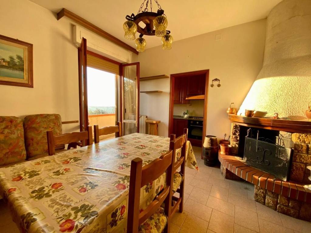 casa indipendente in vendita a Volterra in zona Villamagna