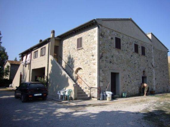 casa indipendente in vendita a Volterra