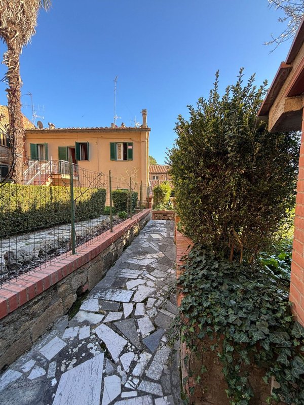 appartamento in vendita a Volterra