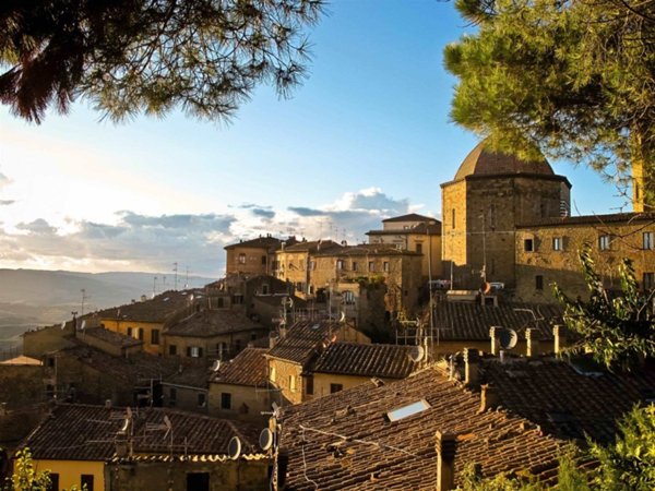 appartamento in vendita a Volterra in zona Mazzolla