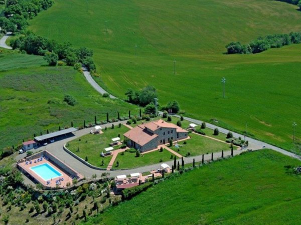 casa indipendente in vendita a Volterra