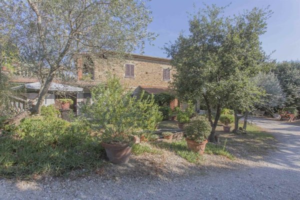 casa indipendente in vendita a Volterra