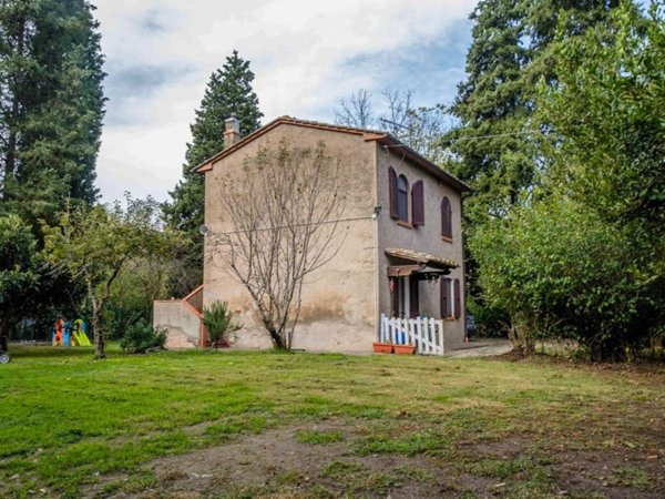 casa indipendente in vendita a Volterra