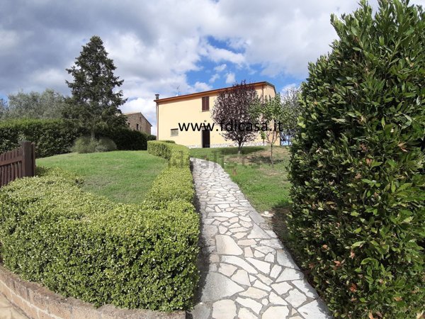 casa indipendente in vendita a Volterra