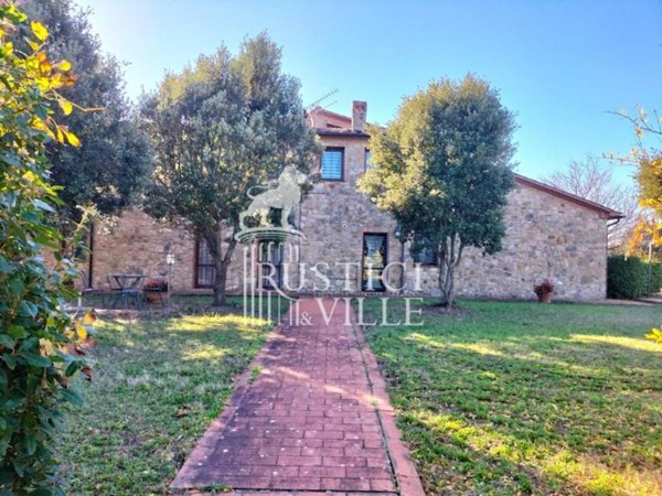 casa indipendente in vendita a Volterra