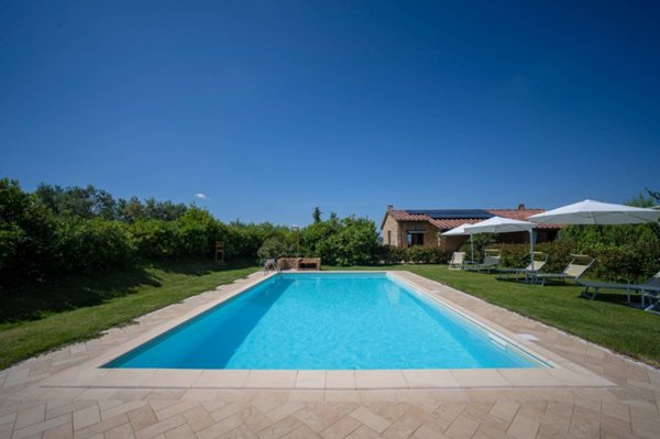 casa indipendente in vendita a Volterra