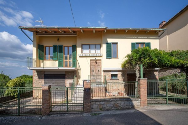 casa indipendente in vendita a Volterra
