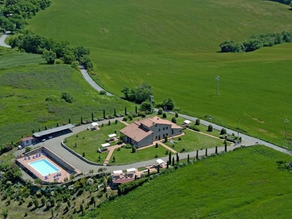 casa indipendente in vendita a Volterra