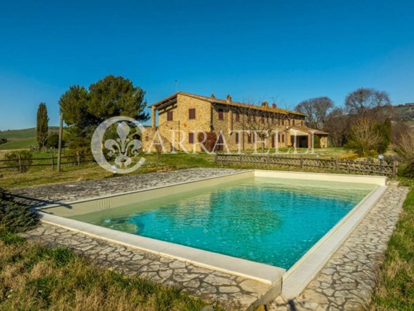 casa indipendente in vendita a Volterra in zona Saline