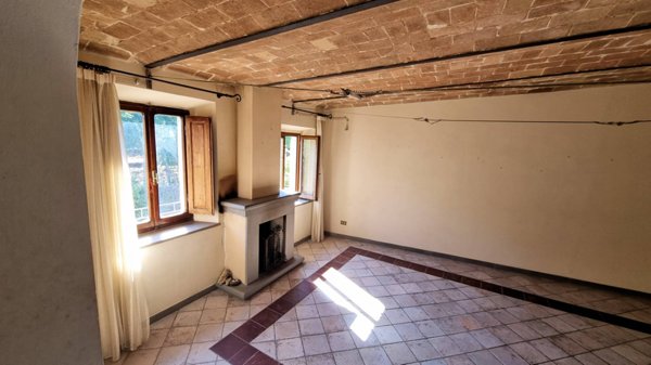 appartamento in vendita a Volterra