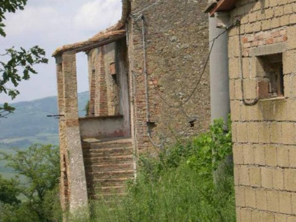 casa indipendente in vendita a Volterra